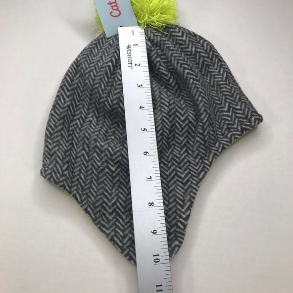 Cat and Jack Girl's Gloves and Hat Zig Zag Gray Green Pom New - Picture 13 of 14